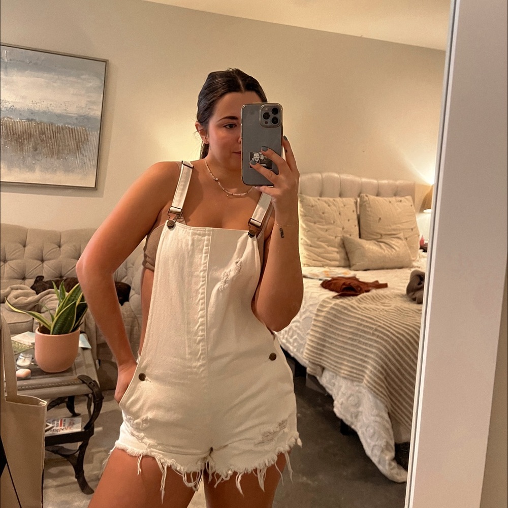 White short overalls